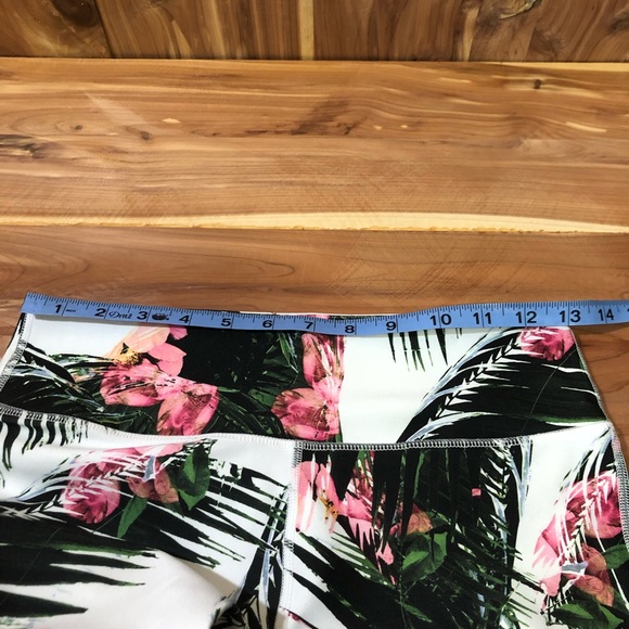 Fabletics- Gaviota Mesh- Tropical White - Picture 11 of 13